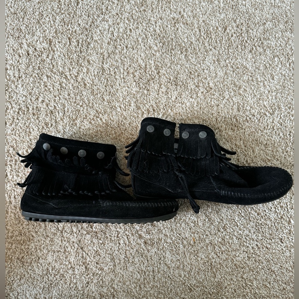 Minnetonka suede moccasin booties